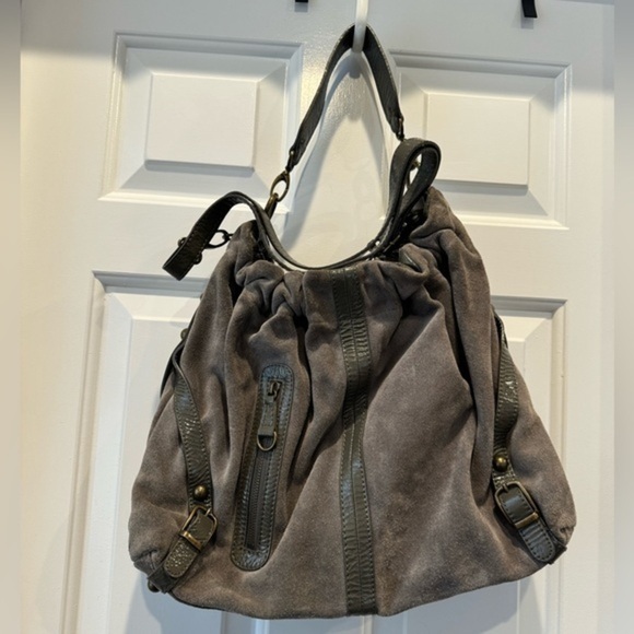 Anthropologie Bica Chiea Grey suede purse crossbody shoulderstrap patent grey